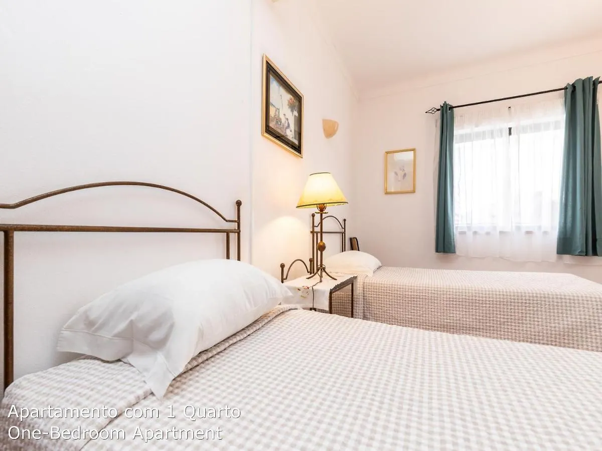 Akisol Albufeira Oura Apartment